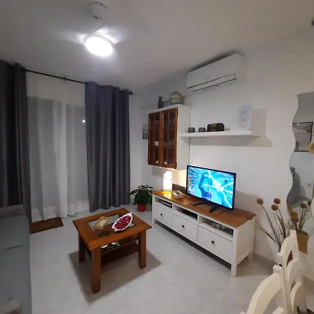 Alandalus Apartment *